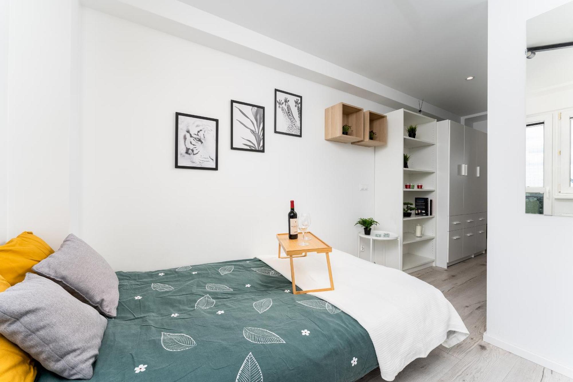 Czarnowiejska Mini With Loggia Apartment Krakow